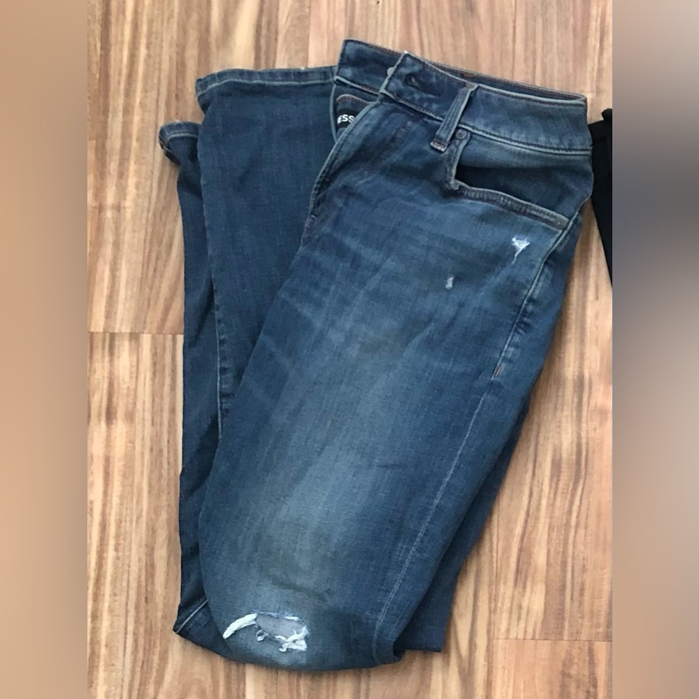Express Jeans - Picture 3 of 4